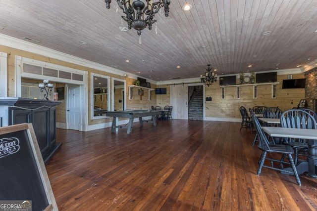 205 Carolina Street, Dillard, GA 30537