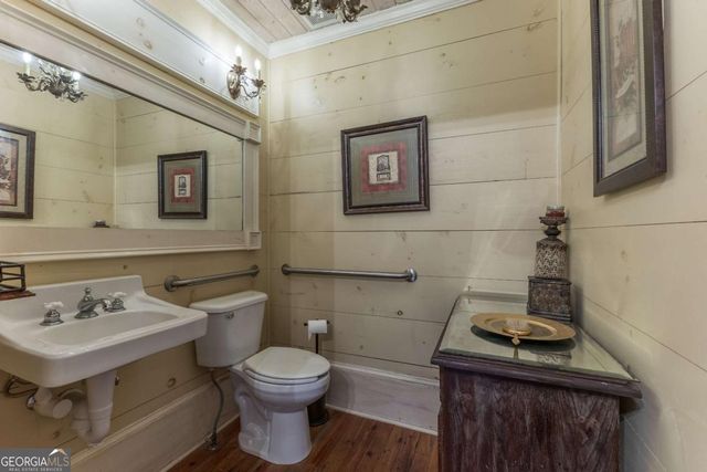 205 Carolina Street, Dillard, GA 30537