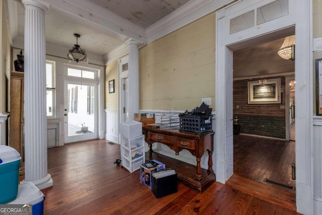 205 Carolina Street, Dillard, GA 30537