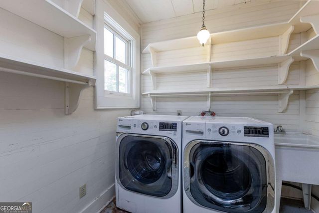 205 Carolina Street, Dillard, GA 30537