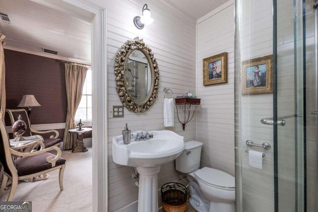 205 Carolina Street, Dillard, GA 30537