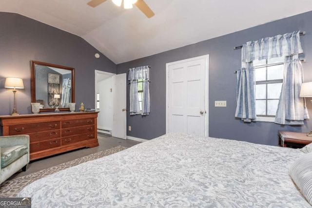 205 Carolina Street, Dillard, GA 30537