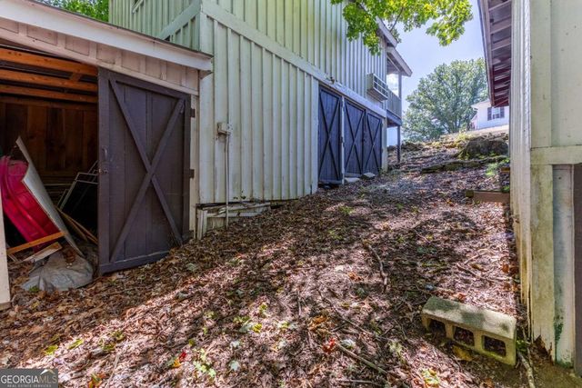 205 Carolina Street, Dillard, GA 30537