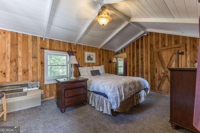 205 Carolina Street, Dillard, GA 30537