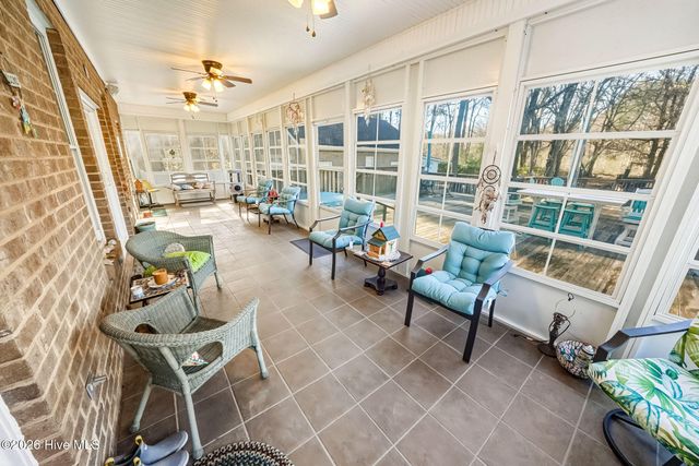 906 Broomfield Trail, Elizabeth City, NC 27909