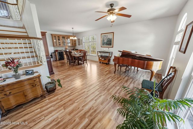 906 Broomfield Trail, Elizabeth City, NC 27909