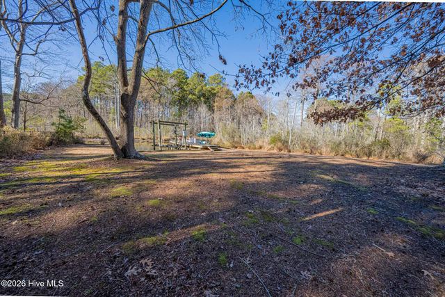 906 Broomfield Trail, Elizabeth City, NC 27909