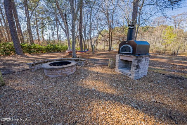 906 Broomfield Trail, Elizabeth City, NC 27909