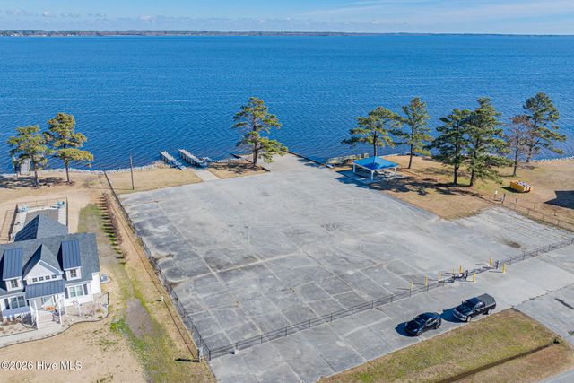 906 Broomfield Trail, Elizabeth City, NC 27909