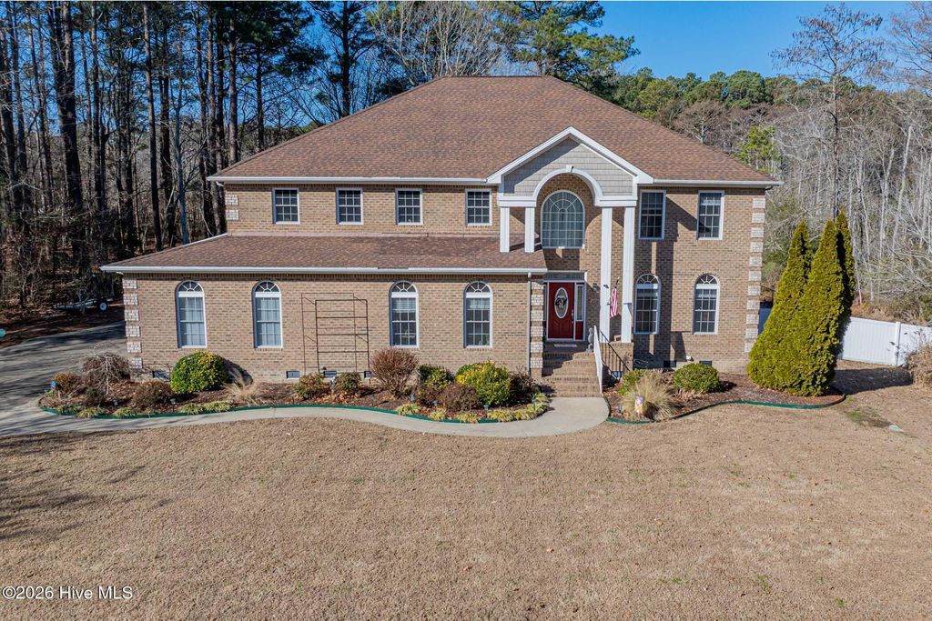 906 Broomfield Trail, Elizabeth City, NC 27909