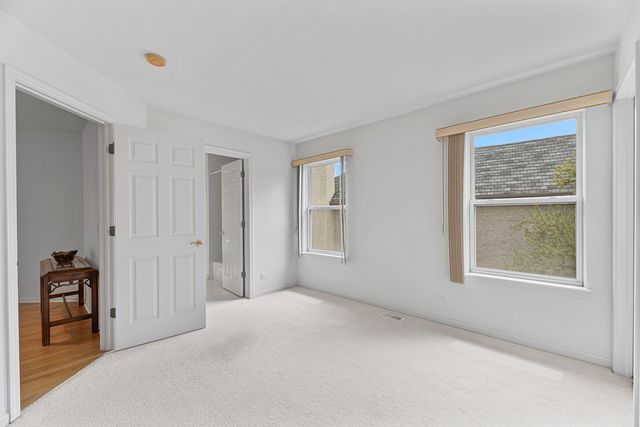 47 Holabird Circle, Highwood, IL 60040