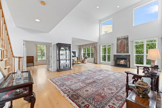 47 Holabird Circle, Highwood, IL 60040