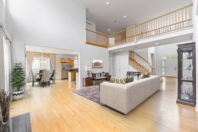 47 Holabird Circle, Highwood, IL 60040