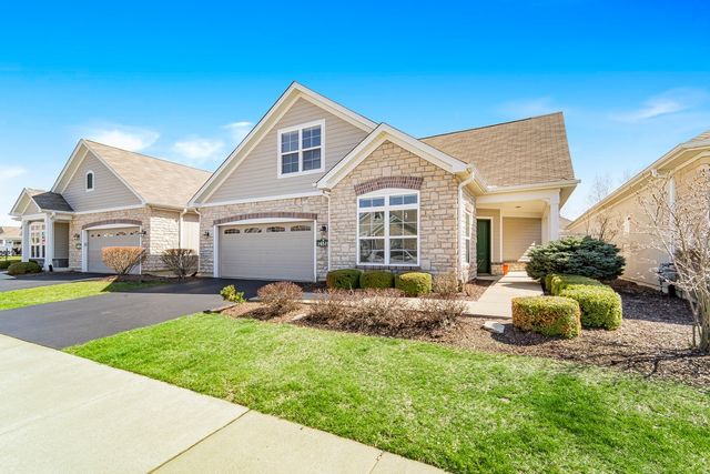 16519 S Fox Run Circle, Plainfield, IL 60586