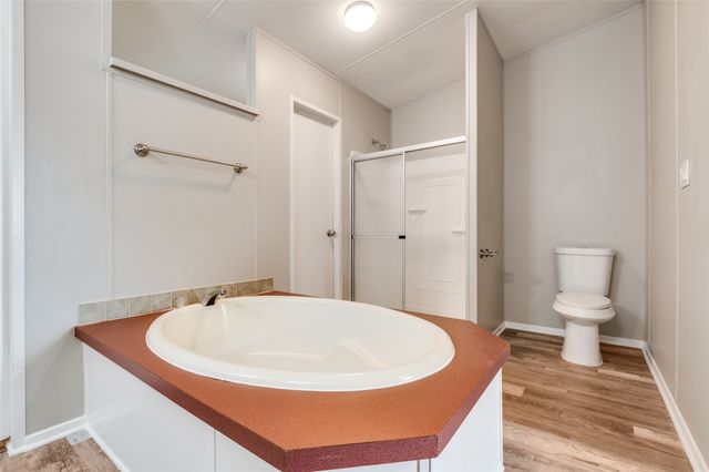 5188 Timarron Drive, Scurry, TX 75158