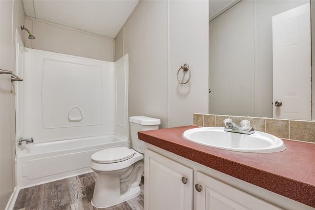 5188 Timarron Drive, Scurry, TX 75158