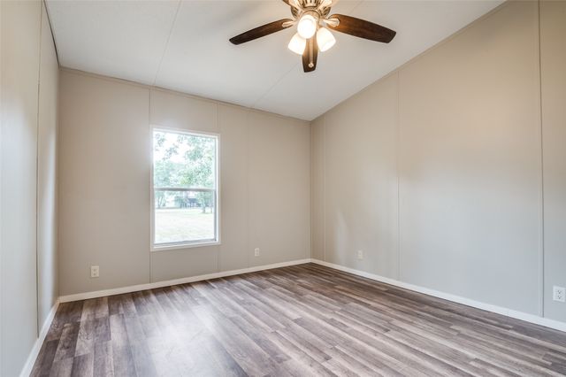 5188 Timarron Drive, Scurry, TX 75158