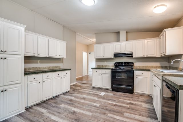 5188 Timarron Drive, Scurry, TX 75158