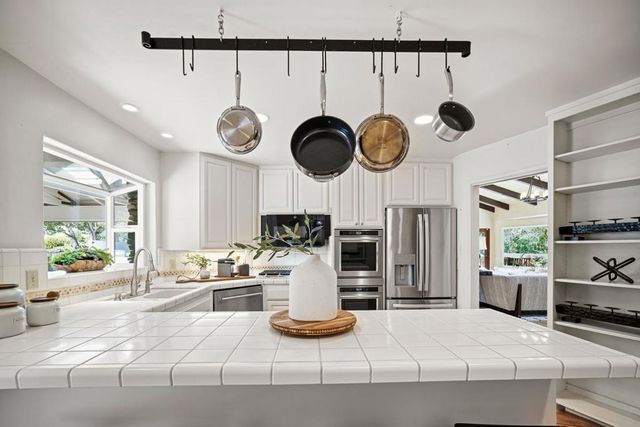 867 Via Mirada, Monterey, CA 93940