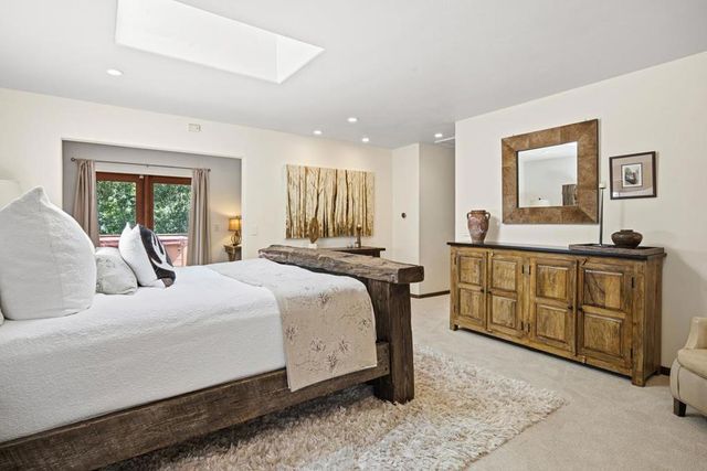 867 Via Mirada, Monterey, CA 93940