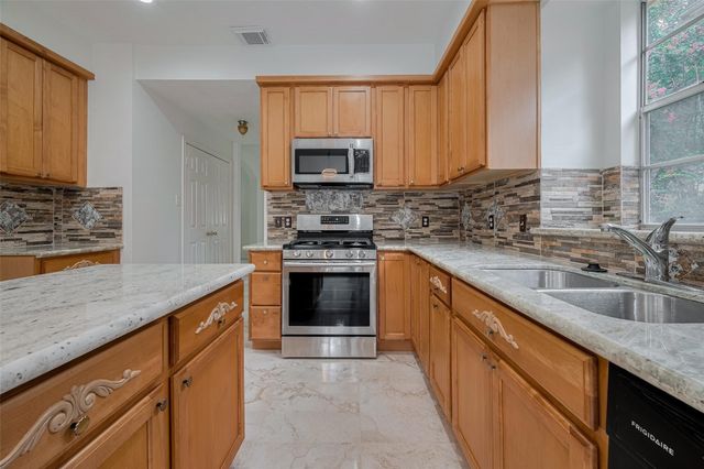 1615 Monvale Lane, Sugar Land, TX 77479