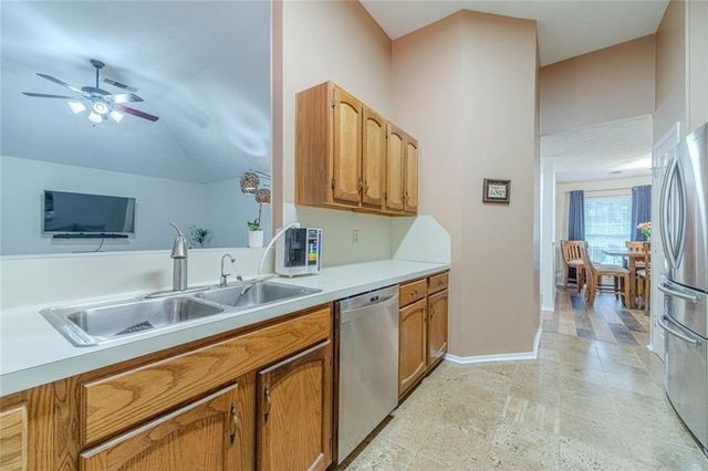 1381 Shady Cove Lane, Lawrenceville, GA 30043