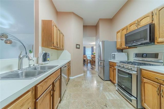 1381 Shady Cove Lane, Lawrenceville, GA 30043