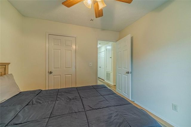 1381 Shady Cove Lane, Lawrenceville, GA 30043