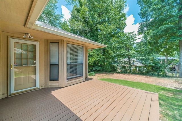1381 Shady Cove Lane, Lawrenceville, GA 30043