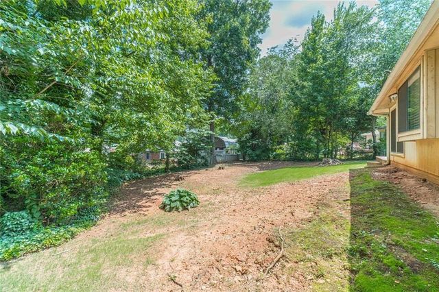 1381 Shady Cove Lane, Lawrenceville, GA 30043