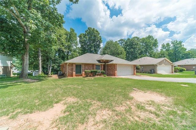 1381 Shady Cove Lane, Lawrenceville, GA 30043