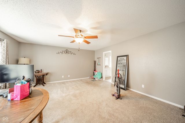 9366 W Rising Sun Drive, Pendleton, IN 46064