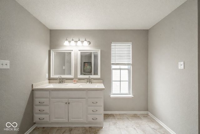 9366 W Rising Sun Drive, Pendleton, IN 46064