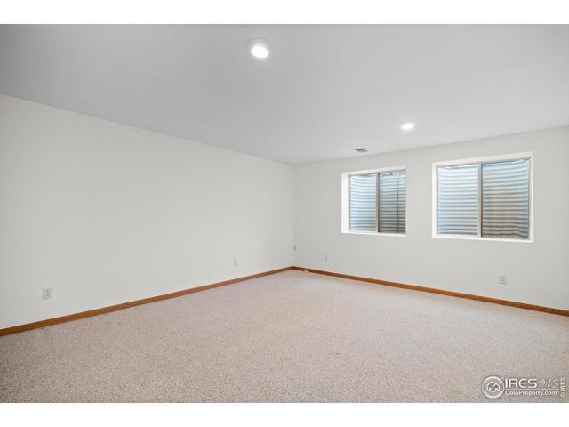 5636 Wingfoot Dr, Fort Collins, CO 80525