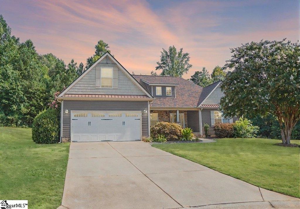 32 Berry Pine Court, Taylors, SC 29687