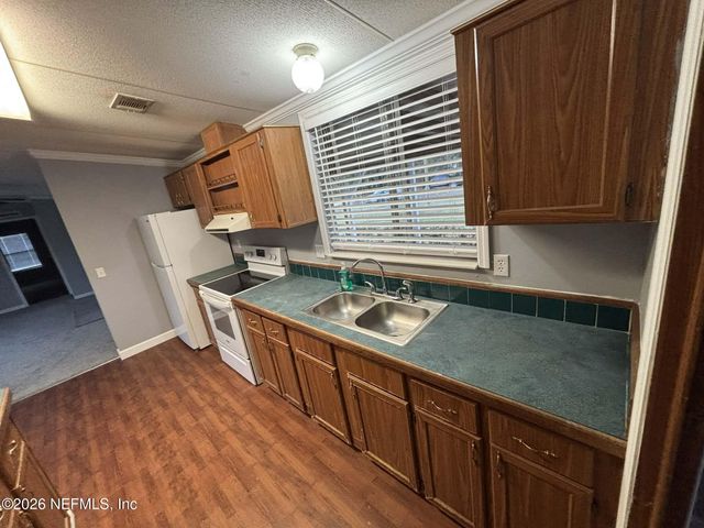 7624 SW COUNTY ROAD 225, Starke, FL 32091