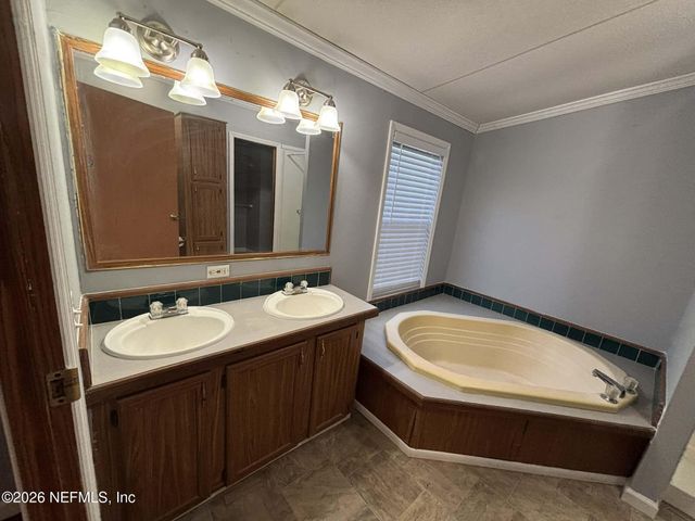 7624 SW COUNTY ROAD 225, Starke, FL 32091