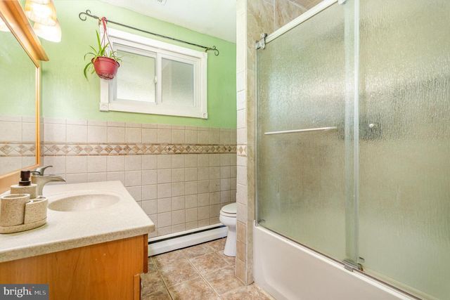 310 S BROAD ST, Mechanicsburg, PA 17055
