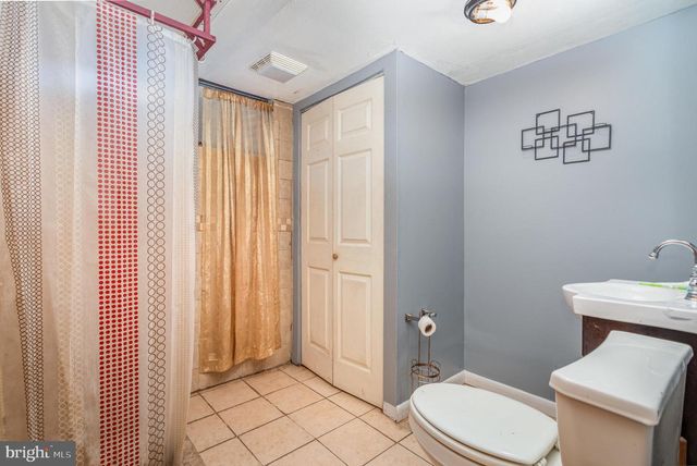 310 S BROAD ST, Mechanicsburg, PA 17055