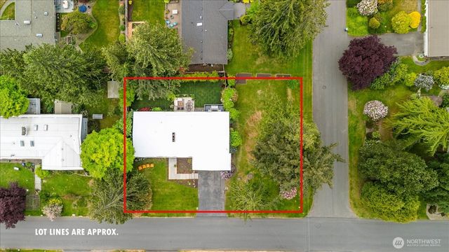 18722 84th Avenue W, Edmonds, WA 98026