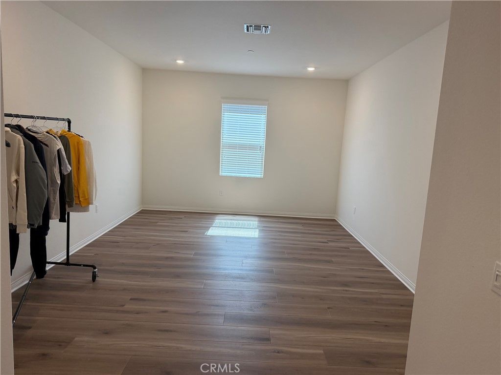 Image 11 of property listing at 7616 Nectarsweet Drive, Riverside, CA 92507