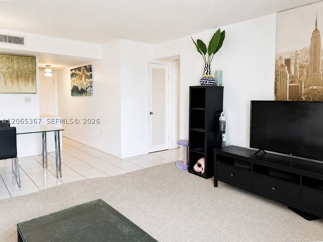 2841 NE 163rd St 608, North Miami Beach, FL 33160