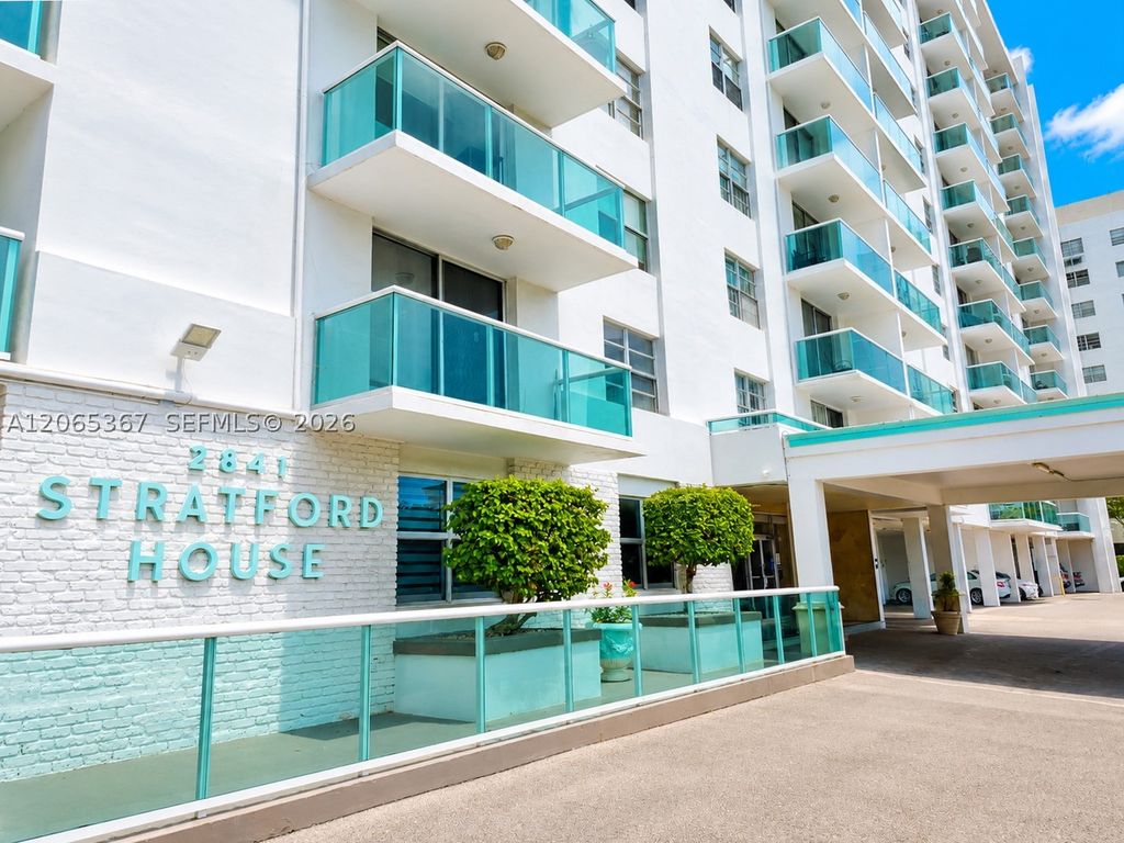 2841 NE 163rd St 608, North Miami Beach, FL 33160