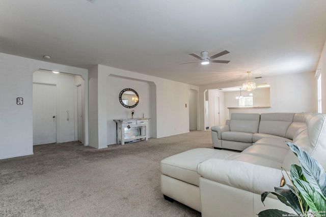 10758 Rivera, San Antonio, TX 78249