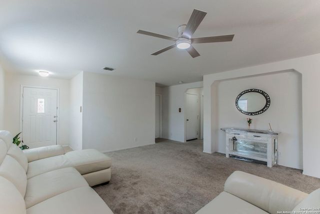 10758 Rivera, San Antonio, TX 78249