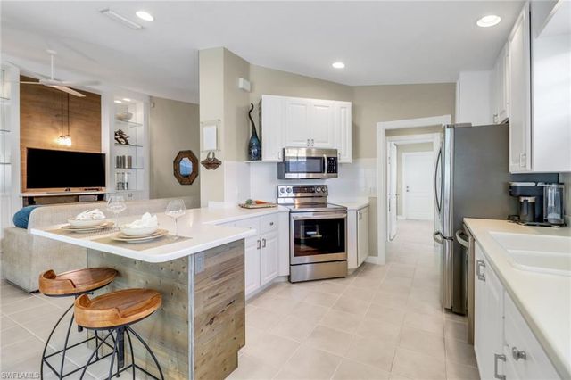 5365 Guadeloupe WAY, Naples, FL 34119