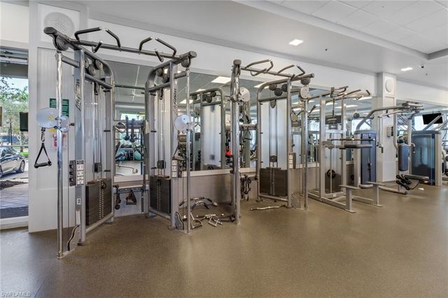 5365 Guadeloupe WAY, Naples, FL 34119