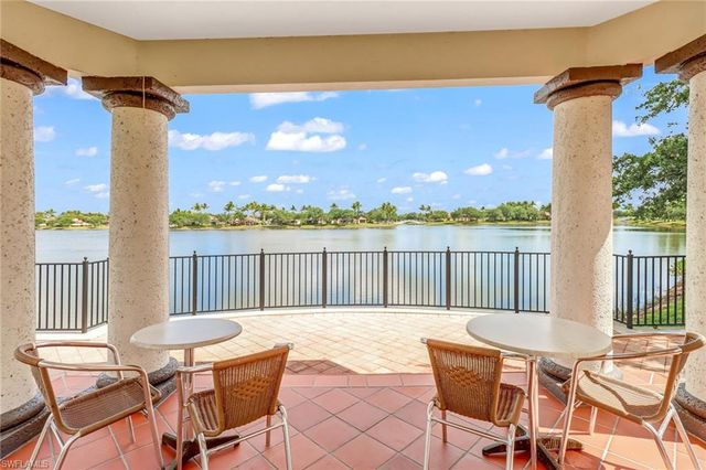 5365 Guadeloupe WAY, Naples, FL 34119