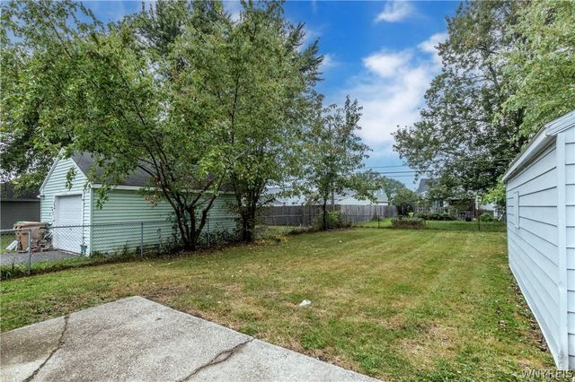 226 Westbrook Drive, Cheektowaga, NY 14225