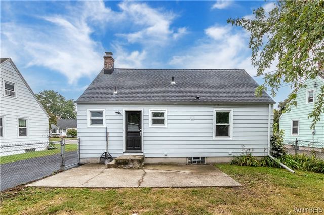 226 Westbrook Drive, Cheektowaga, NY 14225